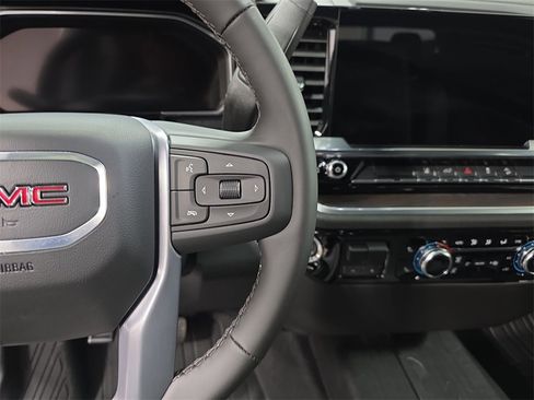 New 2026 GMC Sierra 2500 SLT image 18