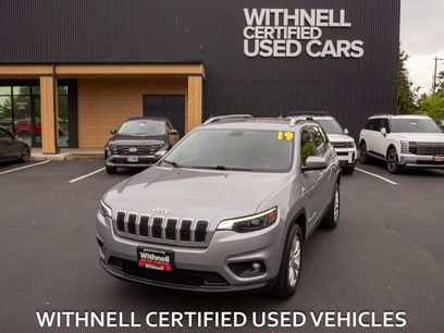 Used 2019 Jeep Cherokee Latitude w/ Cold Weather Group