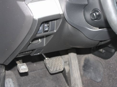 Used 2008 INFINITI G37 Journey w/ Premium Pkg image 22