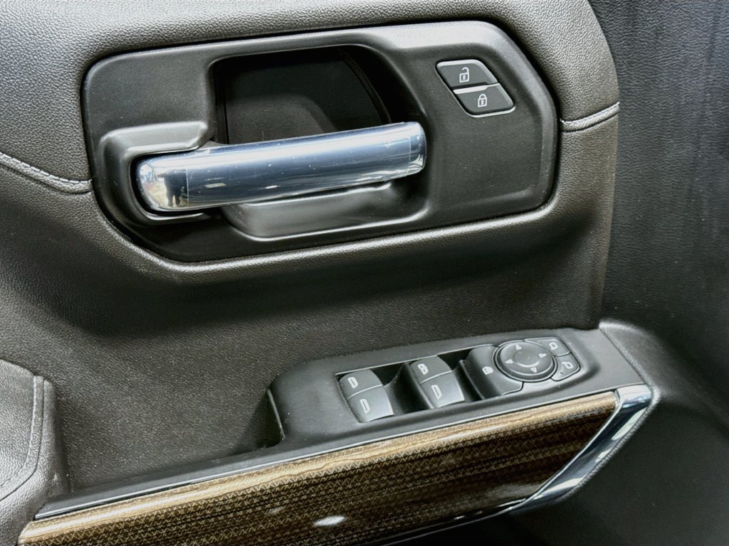 Used 2022 Chevrolet Silverado 1500 RST AWD/4WD image 18