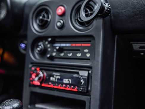 Used 1990 MAZDA MX-5 Miata RWD image 52