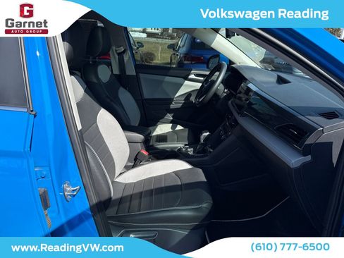 Certified 2023 Volkswagen Taos SEL image 40