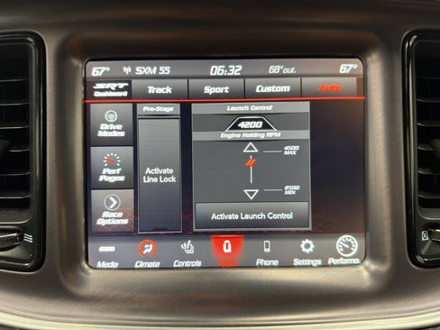 Used 2021 Dodge Challenger R/T Scat Pack RWD image 21