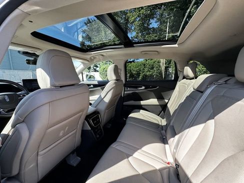 Certified 2023 Lincoln Nautilus Reserve w/ Equipment Group 201A AWD/4WD image 18