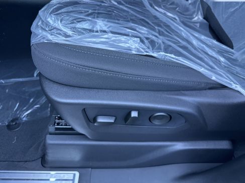 New 2026 Chevrolet Silverado 1500 LT image 10