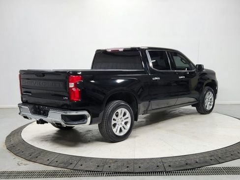 Used 2023 Chevrolet Silverado 1500 LTZ w/ Z71 Off-Road Package image 7