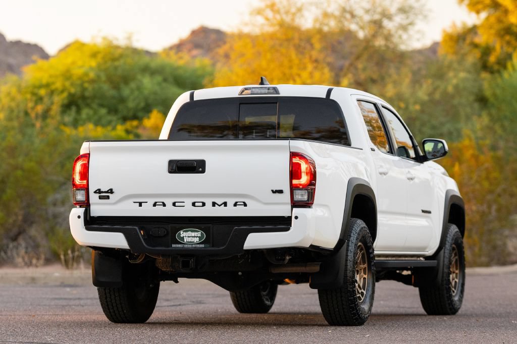 Used 2023 Toyota Tacoma 4x4 Double Cab w/ Trail Edition image 9