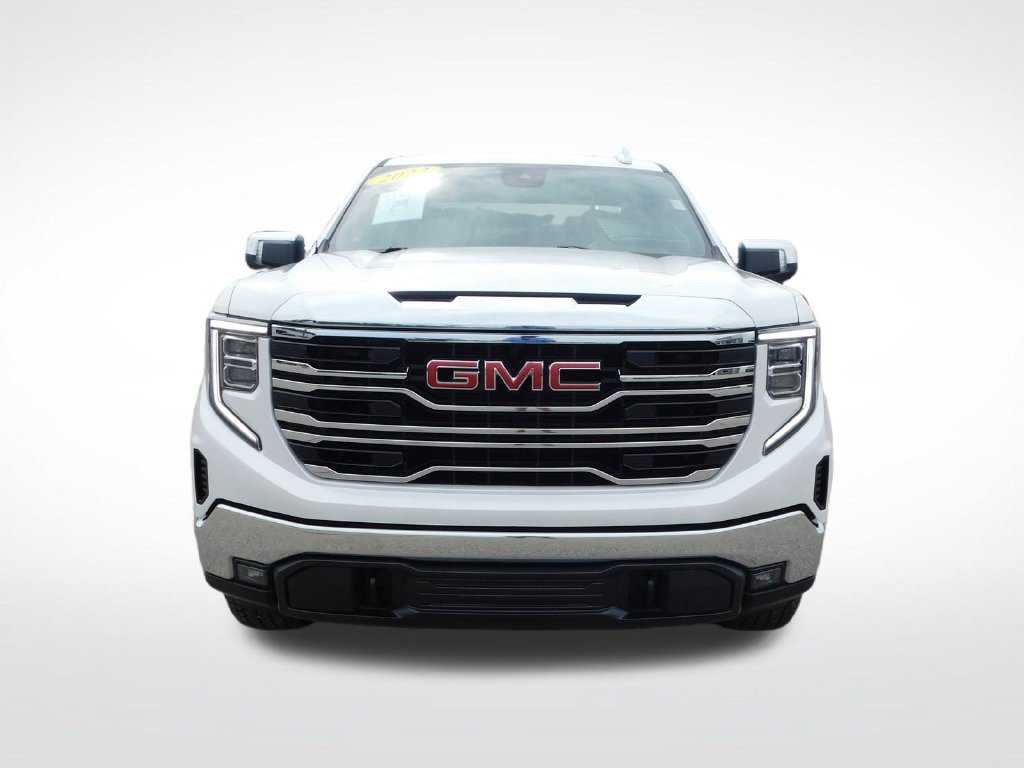 Used 2023 GMC Sierra 1500 SLT AWD/4WD image 13