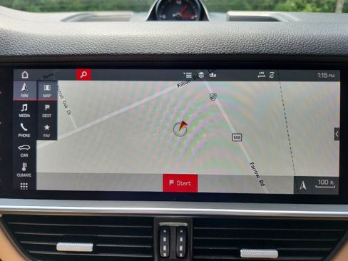 Certified 2020 Porsche Cayenne AWD/4WD image 25