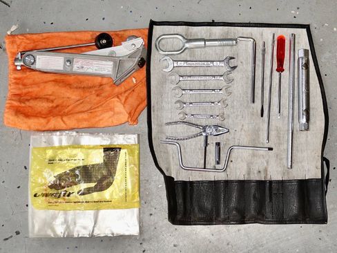 Used 1995 Porsche 911 Carrera image 70