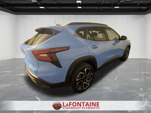 Certified 2024 Chevrolet Trax RS w/ Sunroof Package image 8