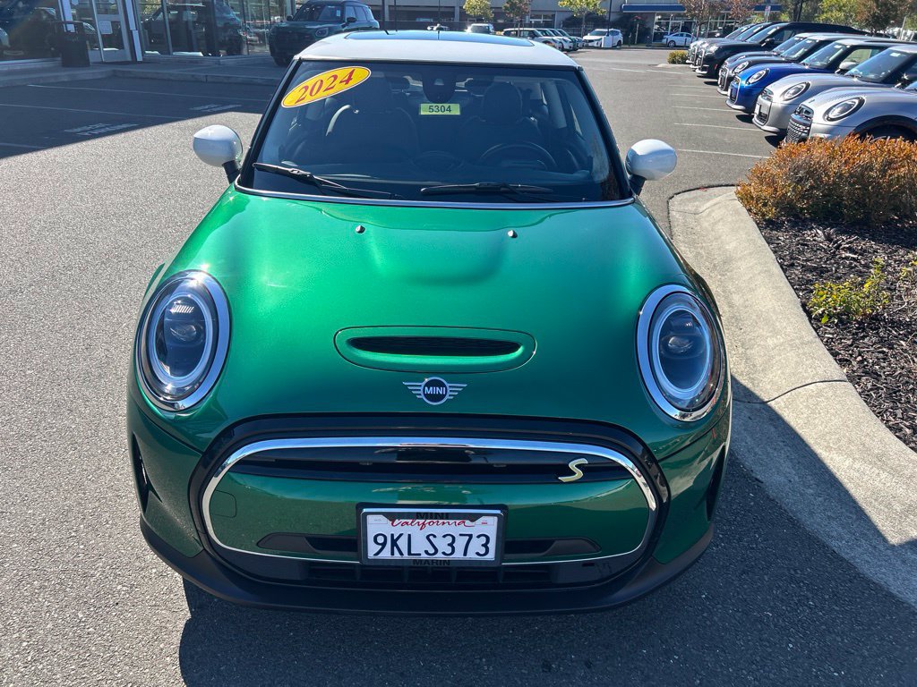 Used 2024 MINI Cooper SE FWD image 8