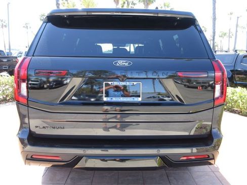 New 2026 Ford Expedition Max Platinum AWD/4WD image 3