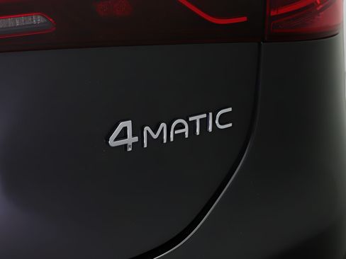 Certified 2023 Mercedes-Benz EQS 580 4MATIC Sedan image 20