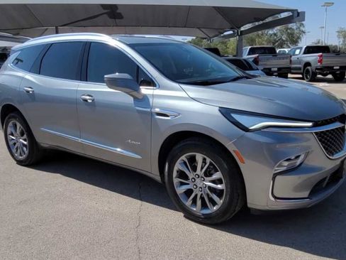 Used 2024 Buick Enclave Avenir w/ Avenir Technology Package AWD/4WD image 3