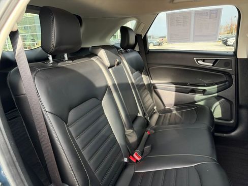 Used 2019 Ford Edge SEL w/ Equipment Group 201A image 34
