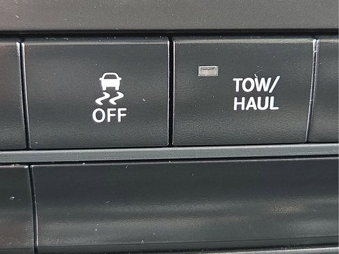 Used 2023 RAM 1500 Classic SLT w/ Trailer & Traction Group image 20