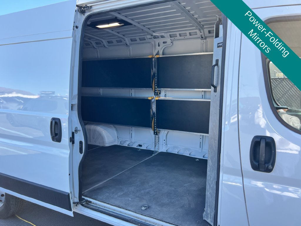 Used 2024 RAM ProMaster 2500 w/ Convenience Group FWD image 13