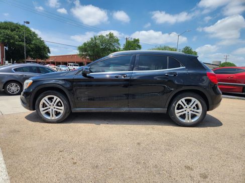 Used 2016 Mercedes-Benz GLA 250 image 2