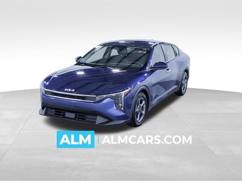 Used 2025 Kia K4 FWD image 1