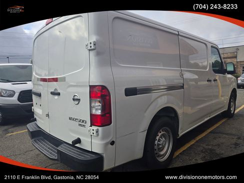 Used 2020 Nissan NV 2500 S image 4