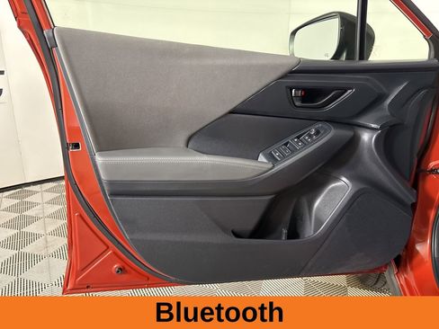 Used 2024 Subaru Crosstrek 2.0i Premium image 9