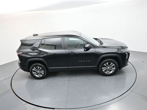 Used 2026 Chevrolet Equinox LT image 22