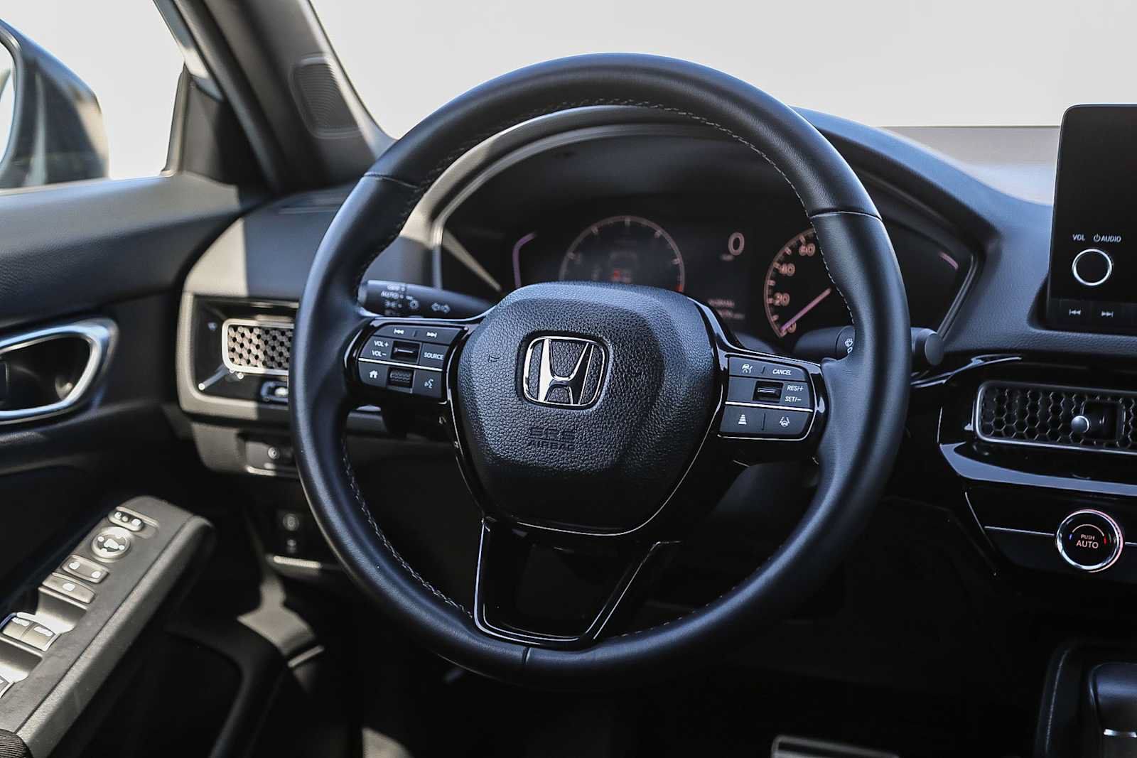 Used 2024 Honda Civic Sport image 15