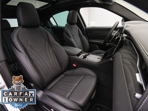 Used 2025 Maserati Grecale Modena AWD/4WD image 16