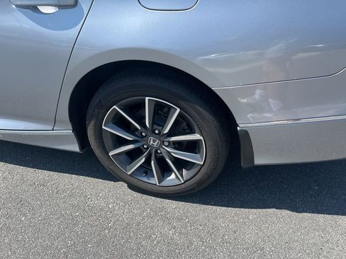 Used 2022 Honda Accord EX-L image 6