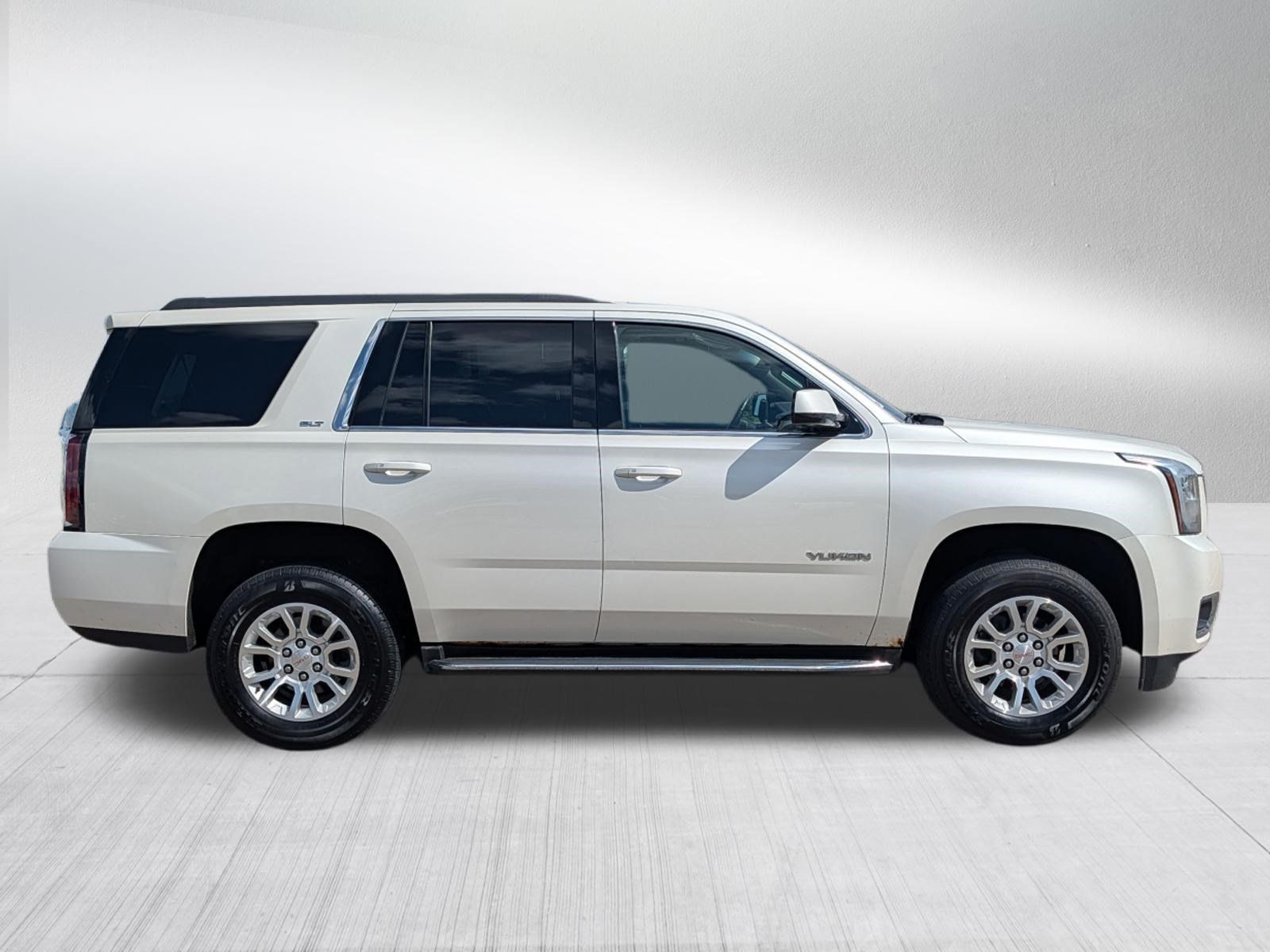 Used 2015 GMC Yukon SLT w/ Open Road Package AWD/4WD image 8