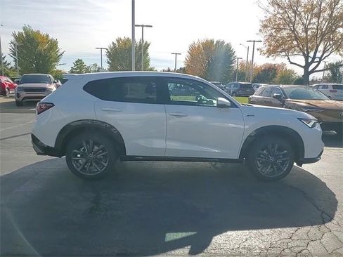 New 2025 Acura ADX A-Spec image 3