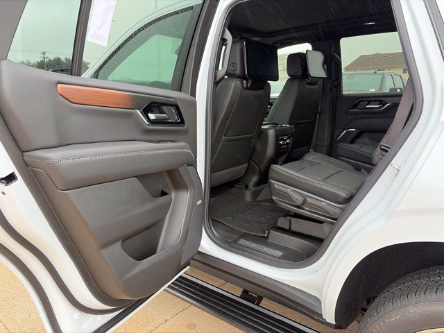 New 2026 GMC Yukon Denali w/ Denali Reserve Package AWD/4WD image 38