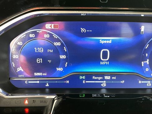 Used 2025 Chevrolet Silverado 1500 LT w/ All Star Edition Plus image 31