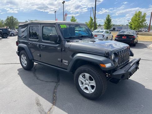 Used 2019 Jeep Wrangler Unlimited Sport S AWD/4WD image 6