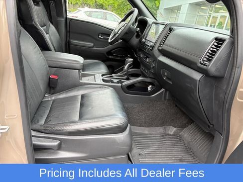 Used 2022 Nissan Frontier PRO-4X w/ Pro-4X Premium Package AWD/4WD image 19