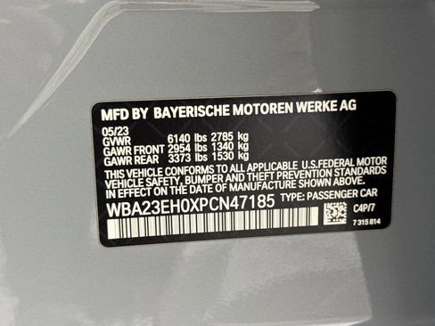 Used 2023 BMW 740i image 18