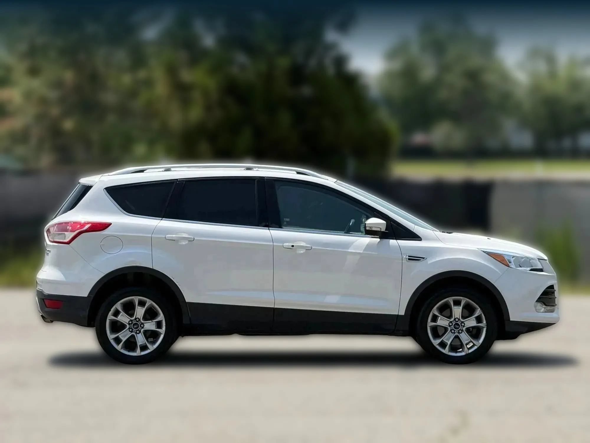 Used 2016 Ford Escape Titanium AWD/4WD image 7