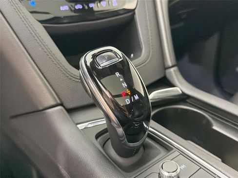 Used 2020 Cadillac XT6 Sport AWD/4WD image 16