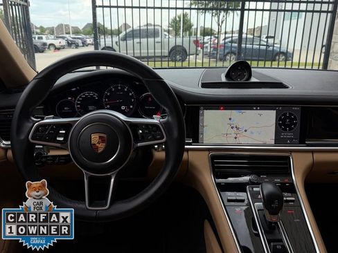 Used 2020 Porsche Panamera 4 AWD/4WD image 7