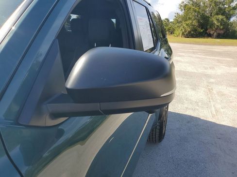 Certified 2025 Toyota 4Runner TRD Off-Road Premium image 21