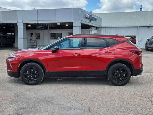 Certified 2023 Chevrolet Blazer LT w/ Midnight/Sport Edition FWD image 41