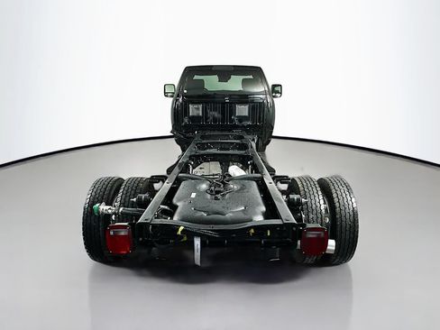 New 2026 RAM 5500 Tradesman AWD/4WD image 6