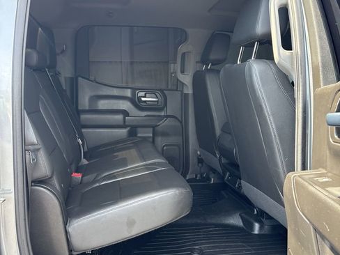 Used 2021 GMC Sierra 1500 4x4 Crew Cab w/ Sierra Value Package image 25
