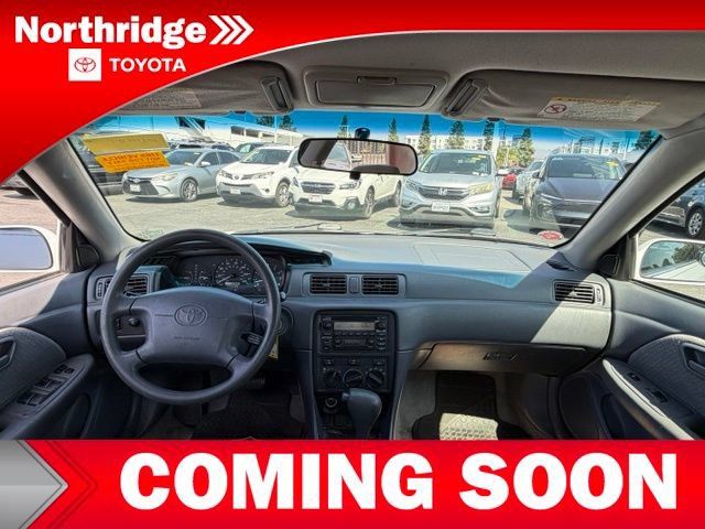 Used 2001 Toyota Camry LE FWD image 8