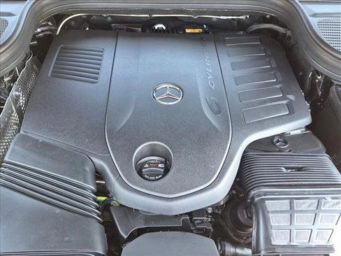 New 2026 Mercedes-Benz GLS 450 4MATIC image 17