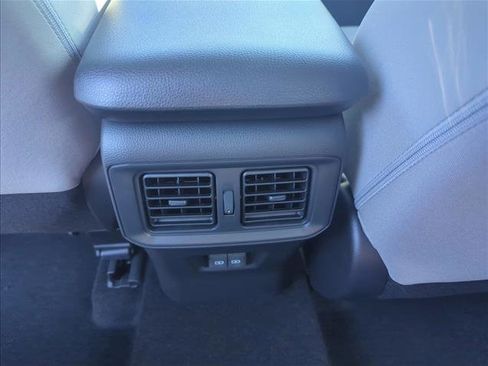 Used 2025 Toyota RAV4 XLE AWD/4WD image 23