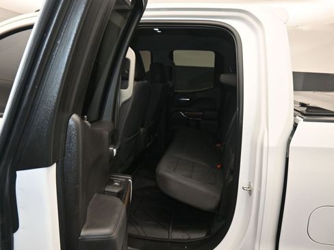 Used 2019 Chevrolet Silverado 1500 RST image 32