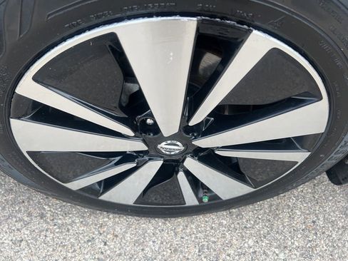 Used 2021 Nissan Altima 2.5 SV w/ SV Premium Package FWD image 40