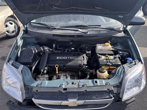 Used 2011 Chevrolet Aveo LT image 44